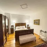Prázdninový dům Casa Viberti, Dimora Storica Con Vista Mozzafiato Sulle Langhe *