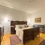 Casa Viberti, Dimora Storica Con Vista Mozzafiato Sulle Langhe Serralunga d'Alba