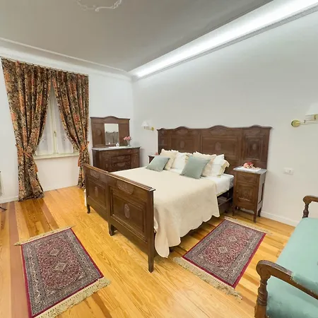 Casa Viberti, Dimora Storica Con Vista Mozzafiato Sulle Langhe Casa de Férias