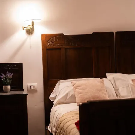Casa Viberti, Dimora Storica Con Vista Mozzafiato Sulle Langhe Holiday home