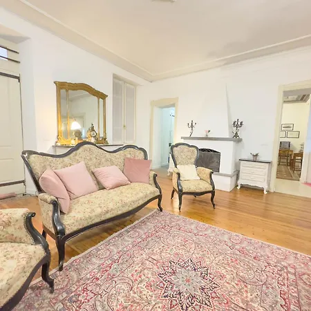 Casa Viberti, Dimora Storica Con Vista Mozzafiato Sulle Langhe Serralunga d'Alba