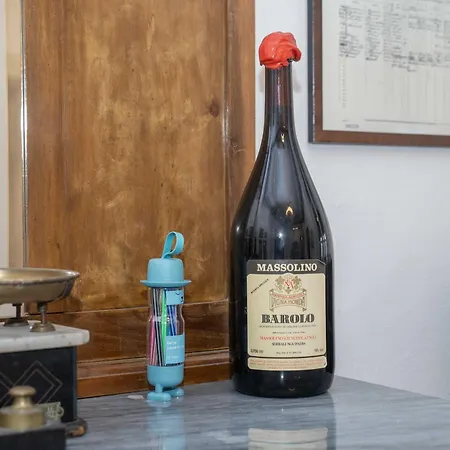 Casa Viberti, Dimora Storica Con Vista Mozzafiato Sulle Langhe Serralunga d'Alba