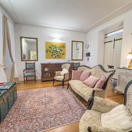 Prázdninový dům Casa Viberti, Dimora Storica Con Vista Mozzafiato Sulle Langhe *