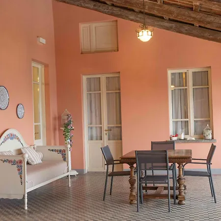 Casa Viberti, Dimora Storica Con Vista Mozzafiato Sulle Langhe Holiday home Serralunga d'Alba