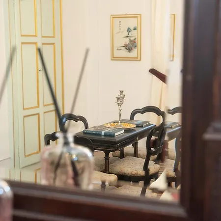 Casa Viberti, Dimora Storica Con Vista Mozzafiato Sulle Langhe Holiday home Serralunga d'Alba