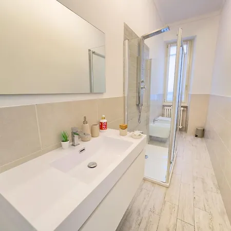 Casa Viberti, Dimora Storica Con Vista Mozzafiato Sulle Langhe Serralunga d'Alba