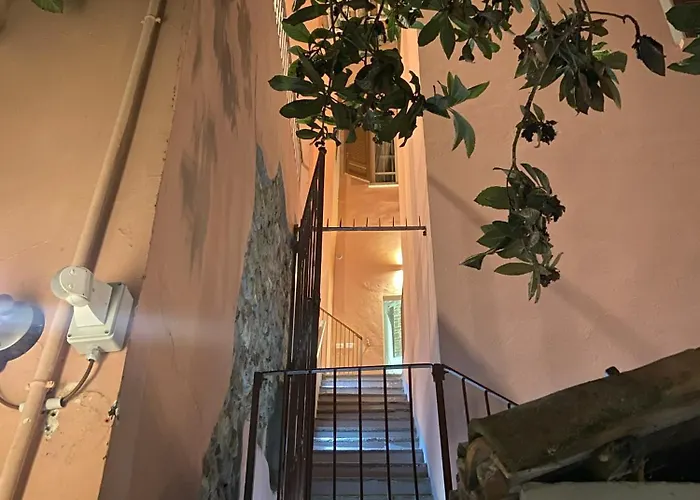 Feriehus Casa Viberti, Dimora Storica Con Vista Mozzafiato Sulle Langhe *