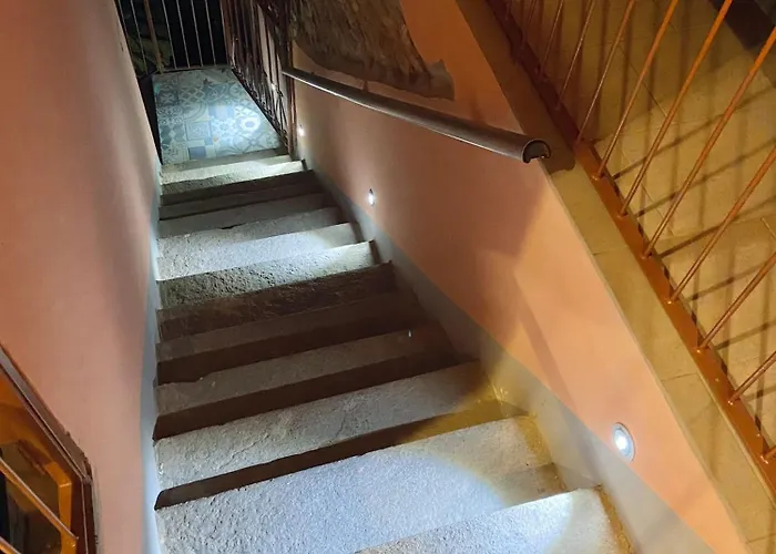 Casa Viberti, Dimora Storica Con Vista Mozzafiato Sulle Langhe Feriehus