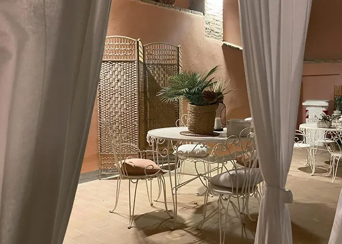 Feriehus Casa Viberti, Dimora Storica Con Vista Mozzafiato Sulle Langhe *