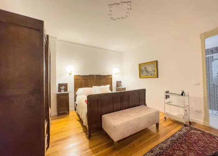 Casa Viberti, Dimora Storica Con Vista Mozzafiato Sulle Langhe * Serralunga d'Alba