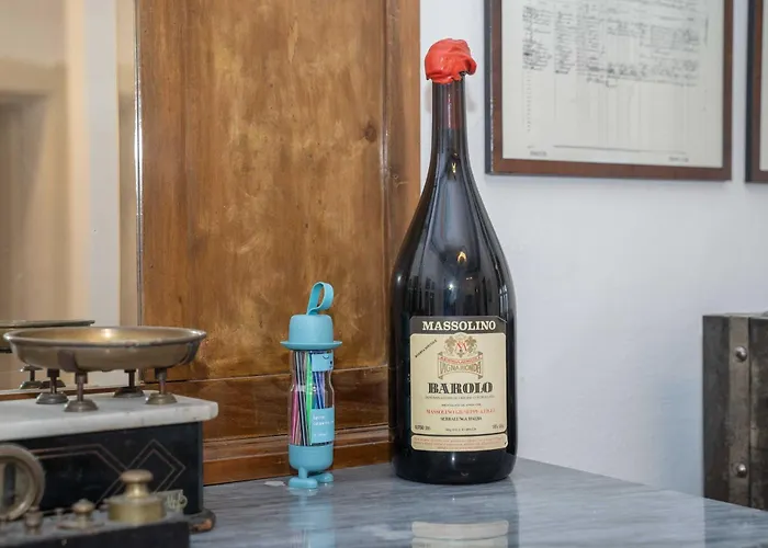 Casa Viberti, Dimora Storica Con Vista Mozzafiato Sulle Langhe Serralunga d'Alba
