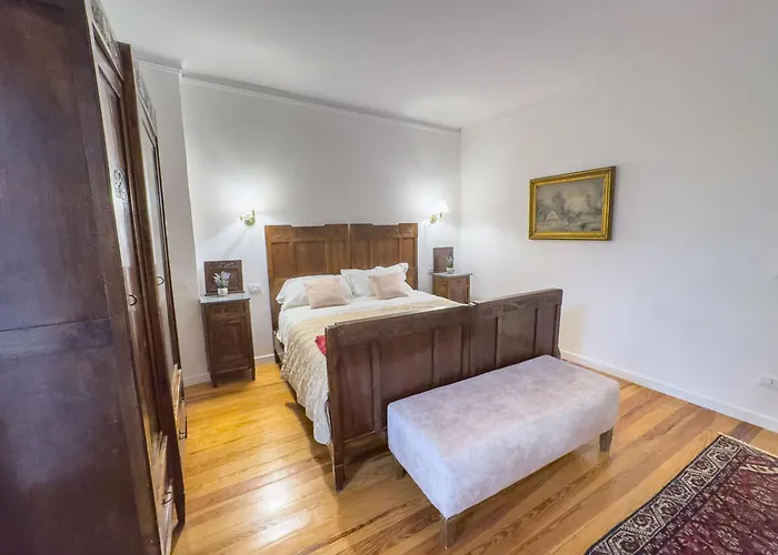 Feriehus Casa Viberti, Dimora Storica Con Vista Mozzafiato Sulle Langhe