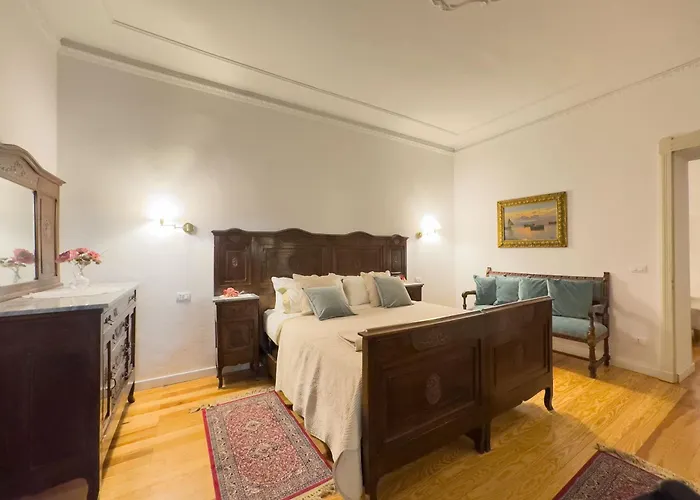 Casa Viberti, Dimora Storica Con Vista Mozzafiato Sulle Langhe Serralunga d'Alba