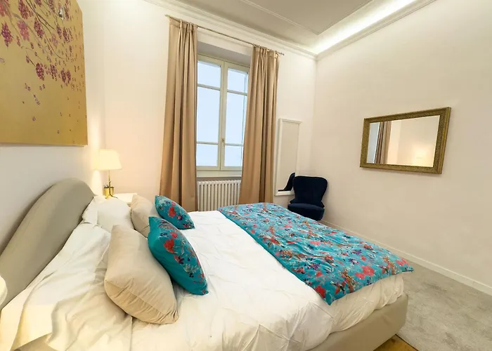 Casa Viberti, Dimora Storica Con Vista Mozzafiato Sulle Langhe * Serralunga d'Alba