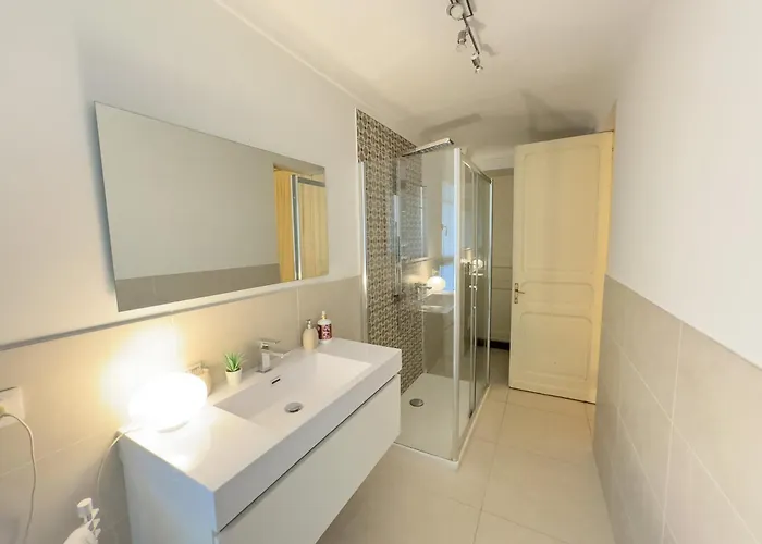 Casa Viberti, Dimora Storica Con Vista Mozzafiato Sulle Langhe Feriehus Serralunga d'Alba