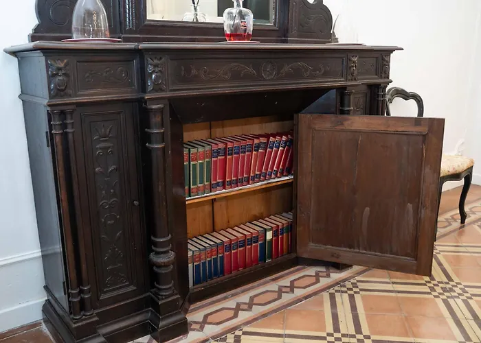 Casa Viberti, Dimora Storica Con Vista Mozzafiato Sulle Langhe * Serralunga d'Alba